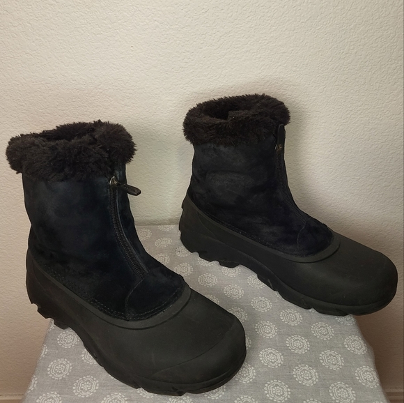 Sorel Snow Angel Waterproof Boots size 8.5 in Black Leather - Picture 1 of 6